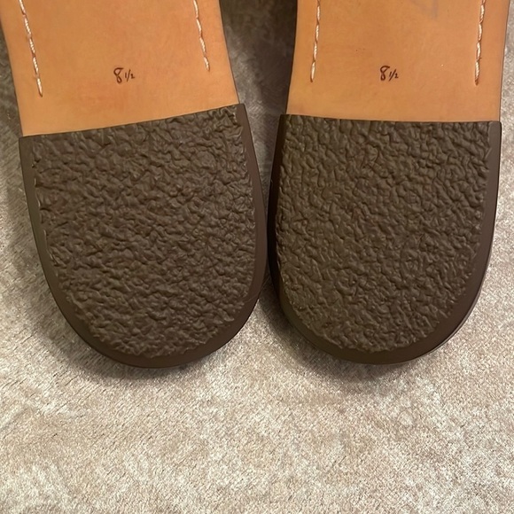 Brand New Sam Edelman Gunner Beaded Slide Sandals in Peach Pearl Wide Strap - Picture 11 of 15